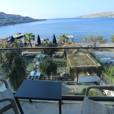 Casa Ja Voi ホテル Konacik